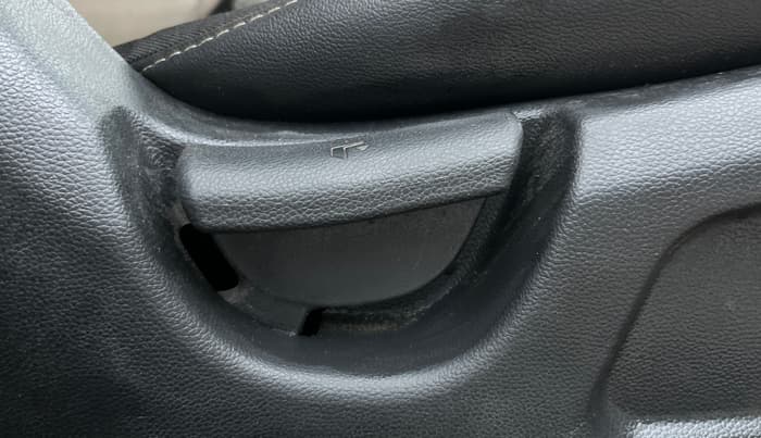 2019 Hyundai Elite i20 MAGNA PLUS 1.2, Petrol, Manual, 37,531 km, Driver Side Adjustment Panel