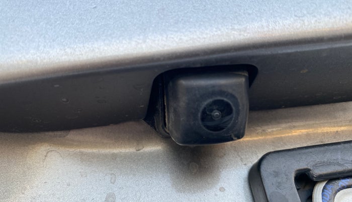 2015 Maruti S Cross ZETA 1.3, Diesel, Manual, 1,06,061 km, Parking Camera