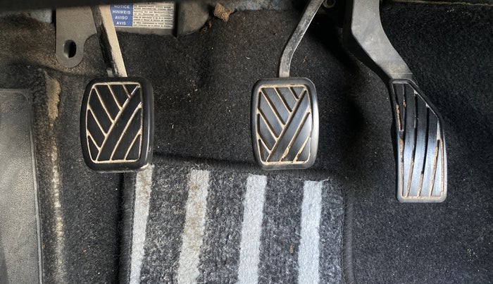 2015 Maruti S Cross ZETA 1.3, Diesel, Manual, 1,06,061 km, Pedals