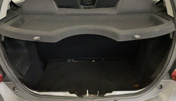 2020 Tata Tiago XZ PETROL, Petrol, Manual, 9,610 km, Boot Inside