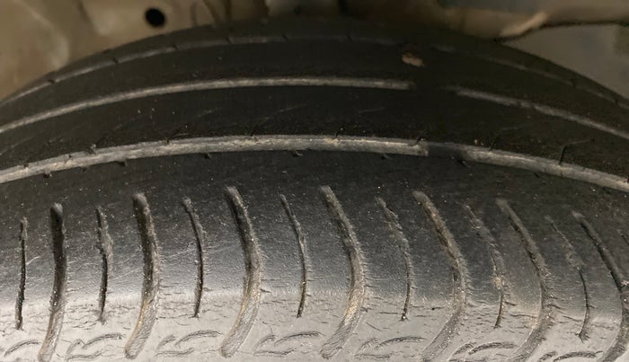 2014 Honda City SV MT PETROL, Petrol, Manual, 82,751 km, Right Front Tyre Tread