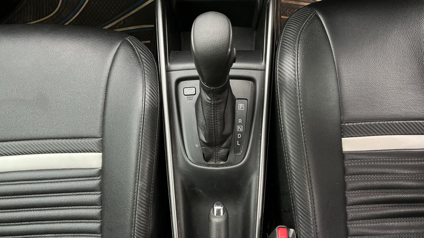 2019 Maruti Baleno ALPHA CVT PETROL 1.2, Petrol, Automatic, 1,20,086 km, Gear Lever
