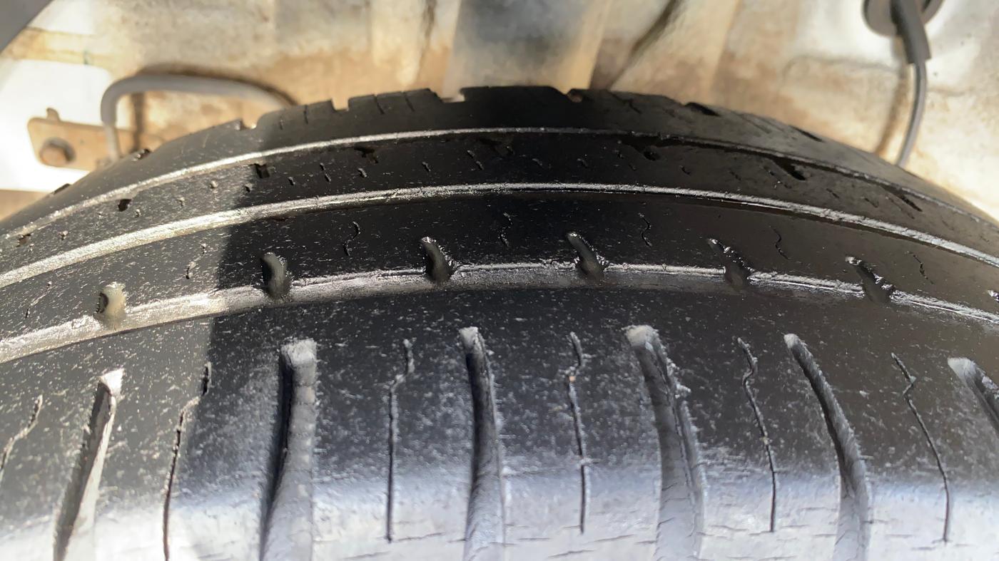 2019 Hyundai Elite i20 MAGNA PLUS 1.2, Petrol, Manual, 38,172 km, Right Rear Tyre Tread