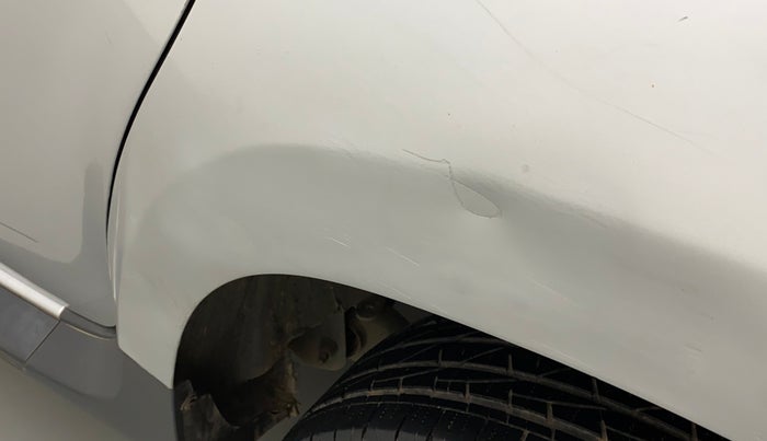 2013 Renault Duster 85 PS RXL DIESEL, Diesel, Manual, 88,309 km, Left quarter panel - Paint has minor damage