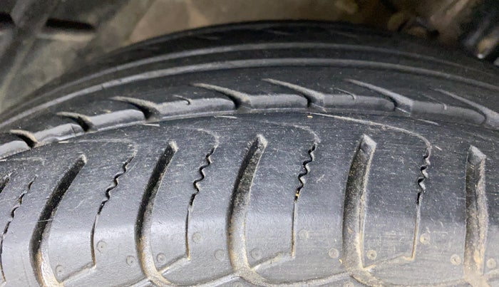 2021 Ford Ecosport 1.5TITANIUM TDCI, Diesel, Manual, 17,190 km, Right Front Tyre Tread