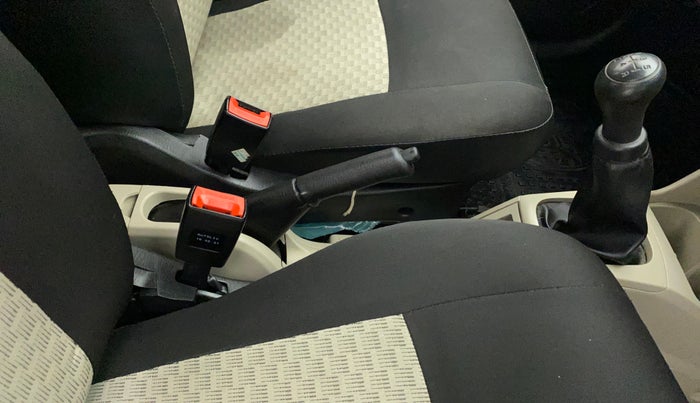 2021 Maruti Alto LXI, Petrol, Manual, 32,331 km, Gear Lever