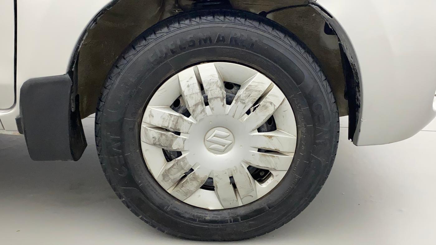 2021 Maruti Alto LXI, Petrol, Manual, 32,331 km, Right Front Wheel