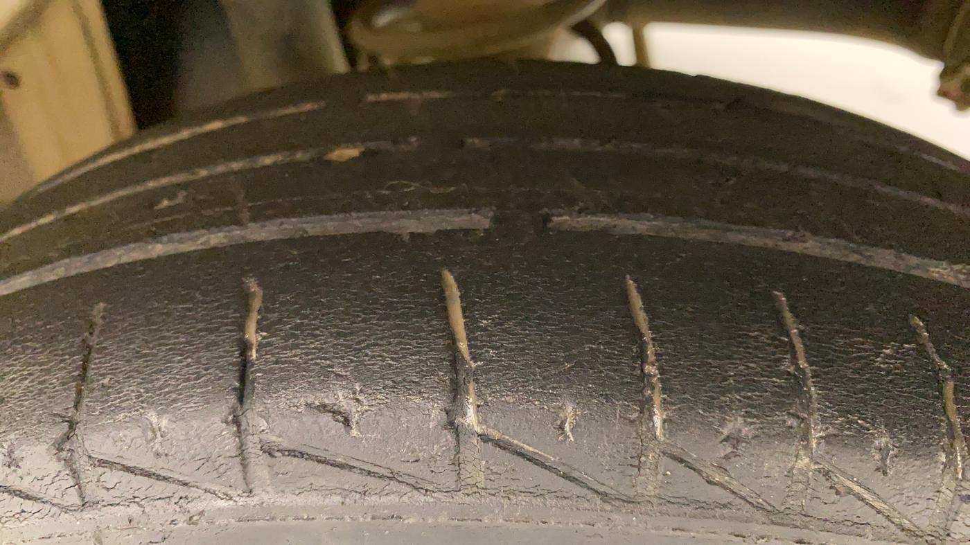 2019 Maruti Alto VXI, Petrol, Manual, 60,383 km, Left Rear Tyre Tread