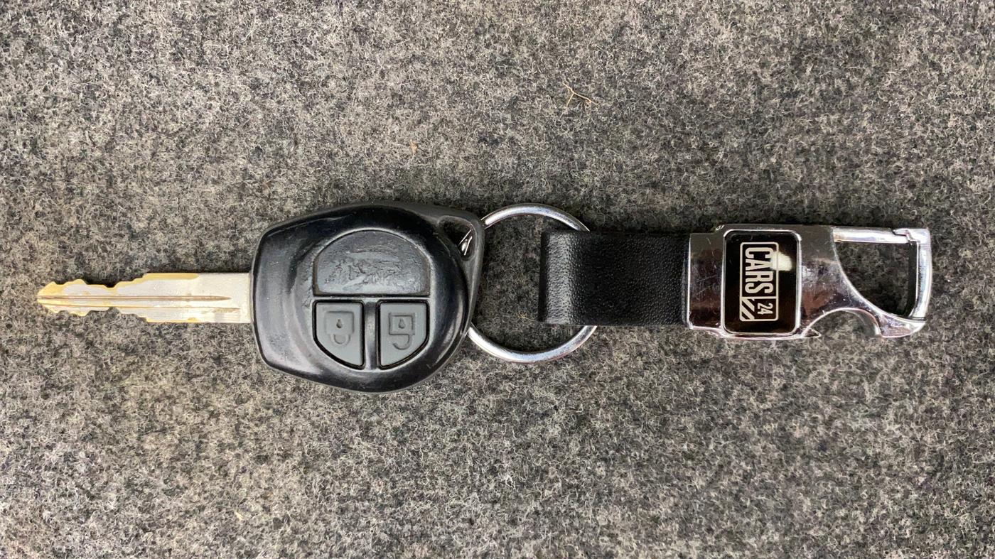 2019 Maruti Alto VXI, Petrol, Manual, 60,383 km, Key Close Up