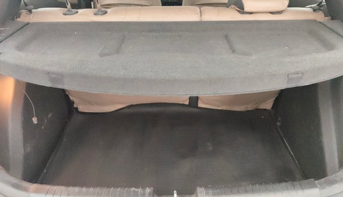 2015 Hyundai Elite i20 ASTA 1.2, Petrol, Manual, 55,920 km, Boot Inside