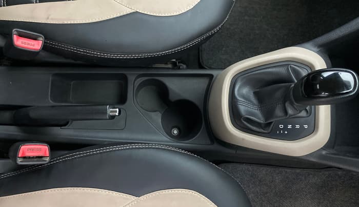 2017 Hyundai Grand i10 SPORTZ (O) AT 1.2 KAPPA VTVT, Petrol, Automatic, 83,522 km, Gear Lever