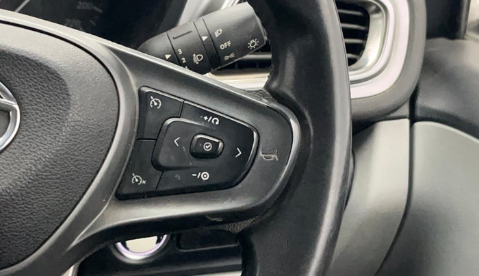 2020 Tata ALTROZ XZ PETROL, Petrol, Manual, 52,416 km, Adaptive Cruise Control