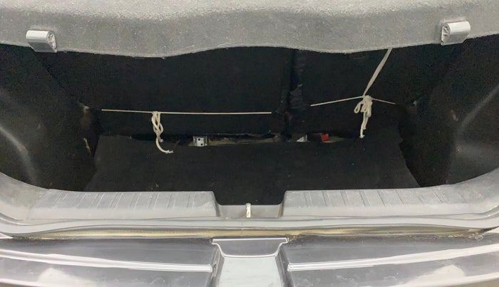 2018 Maruti Baleno DELTA PETROL 1.2, Petrol, Manual, 54,407 km, Boot Inside