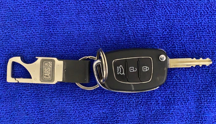 2020 Hyundai Elite i20 SPORTZ PLUS 1.2, Petrol, Manual, 9,411 km, Key Close Up