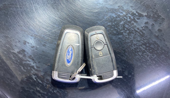 2019 Ford Ecosport TITANIUM 1.5L PETROL, Petrol, Manual, 1,23,326 km, Key Close Up