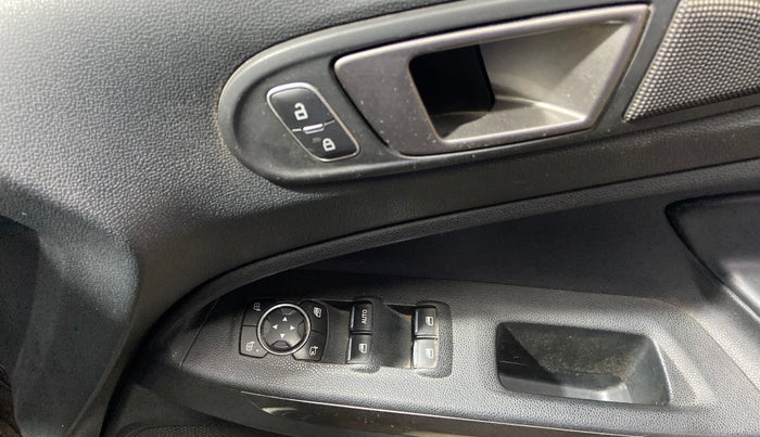 2019 Ford Ecosport TITANIUM 1.5L PETROL, Petrol, Manual, 1,23,326 km, Driver Side Door Panels Control