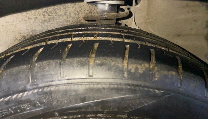 2018 Maruti Alto K10 VXI (O) AMT, Petrol, Automatic, 57,189 km, Left Front Tyre Tread