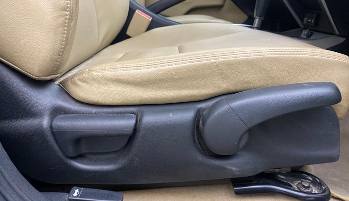 2019 Honda City 1.5L I-VTEC ZX CVT, Petrol, Automatic, 22,094 km, Driver Side Adjustment Panel