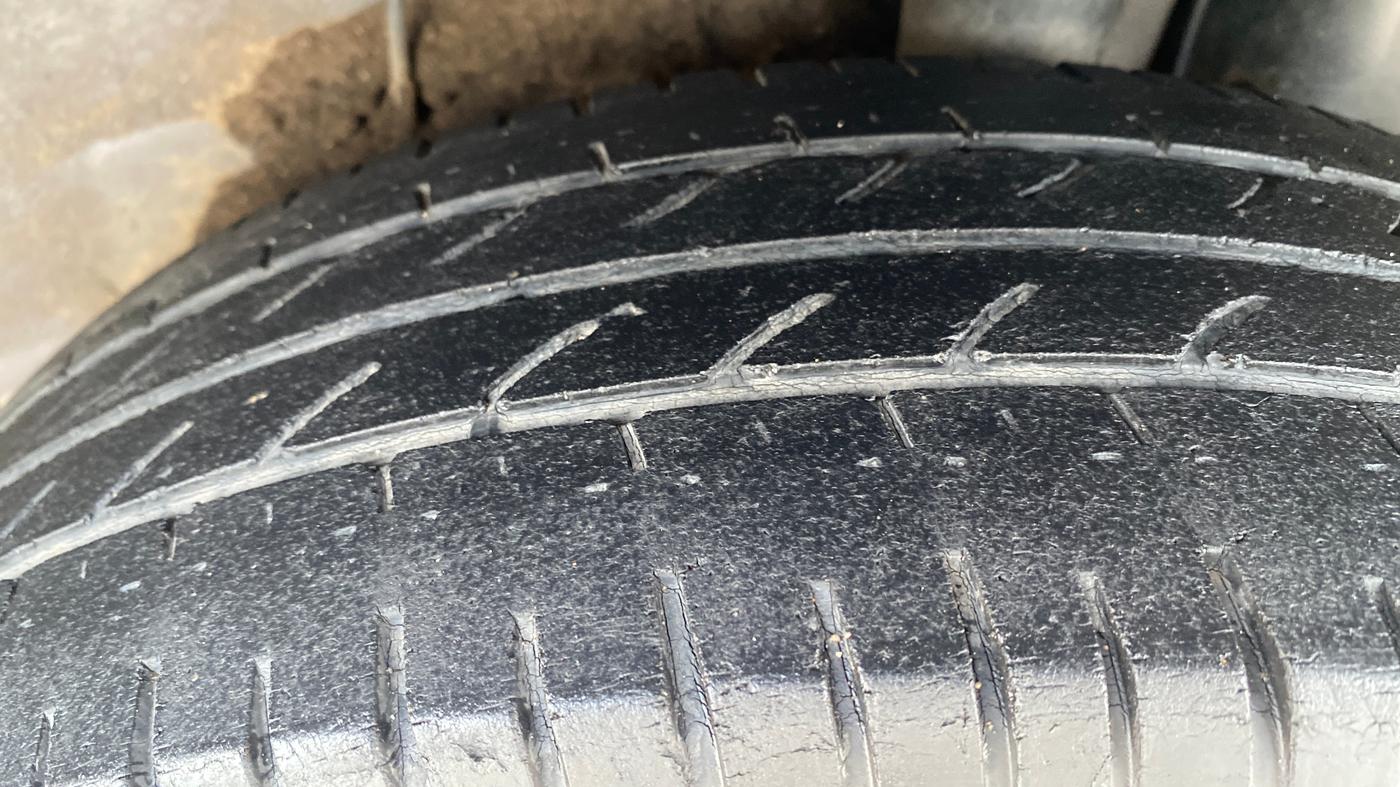 2019 Hyundai Elite i20 SPORTZ PLUS  1.2 CVT, Petrol, Automatic, 67,194 km, Left Rear Tyre Tread