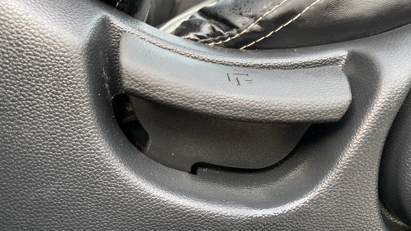2019 Hyundai Elite i20 SPORTZ PLUS  1.2 CVT, Petrol, Automatic, 67,194 km, Driver Side Adjustment Panel