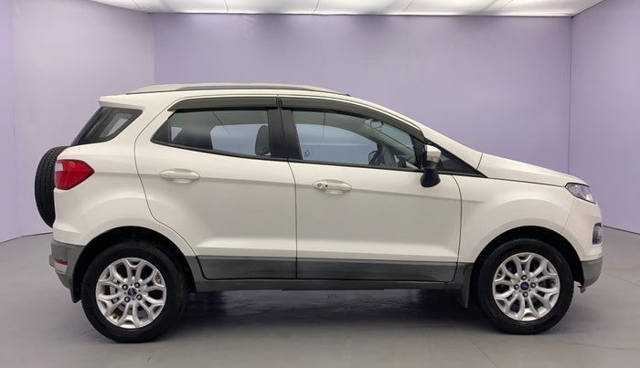 2015 Ford Ecosport TITANIUM 1.5L PETROL AT, Petrol, Automatic, 40,228 km, Right Side View