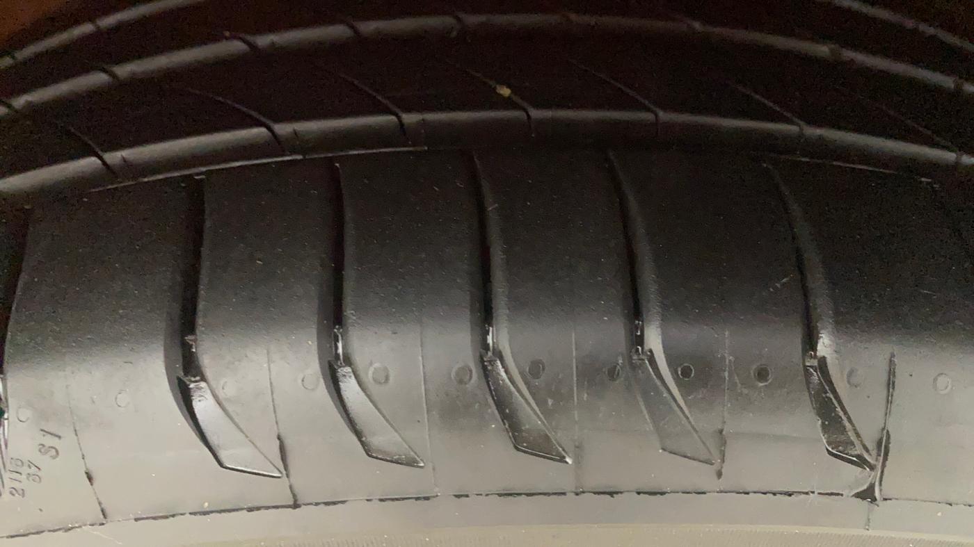 2021 Volkswagen Polo 1.0 GT TSI AT, Petrol, Automatic, 50,009 km, Right Front Tyre Tread