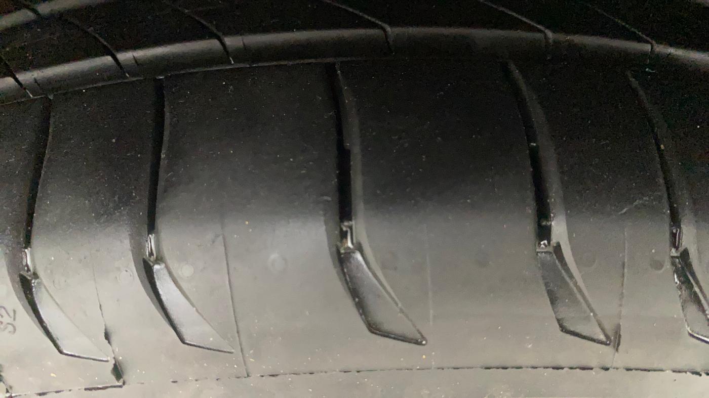 2021 Volkswagen Polo 1.0 GT TSI AT, Petrol, Automatic, 50,009 km, Left Front Tyre Tread