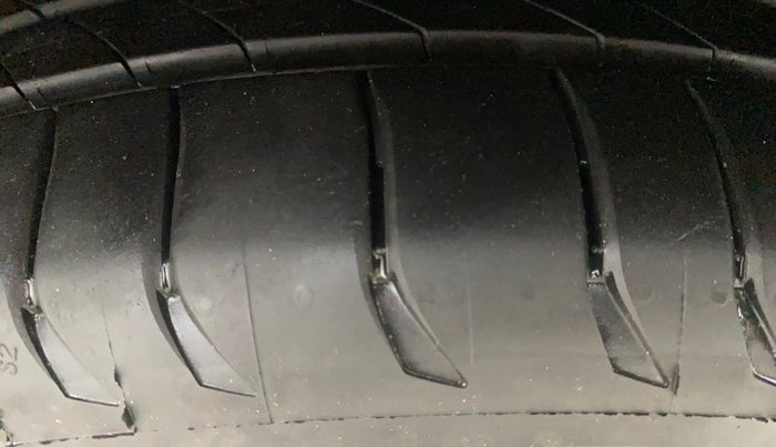 2021 Volkswagen Polo 1.0 GT TSI AT, Petrol, Automatic, 50,009 km, Left Front Tyre Tread