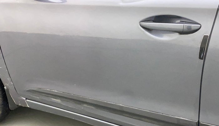 2015 Hyundai Elite i20 MAGNA 1.2, Petrol, Manual, 60,958 km, Front passenger door - Minor scratches