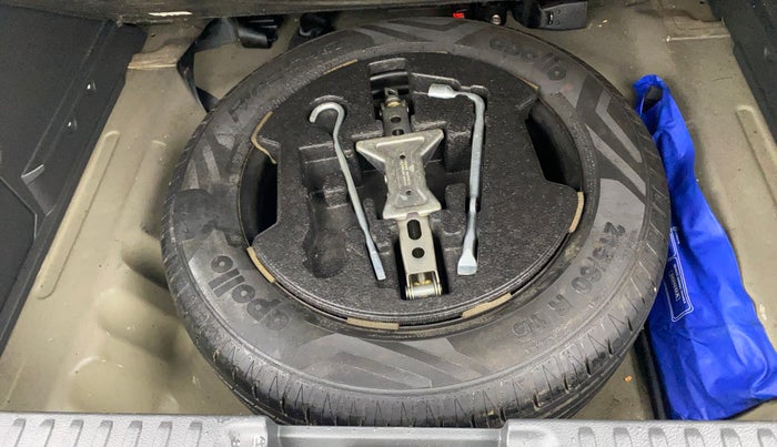 2016 Maruti Vitara Brezza ZDI, Diesel, Manual, 50,199 km, Spare Tyre