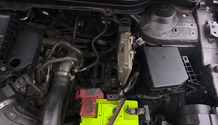 2016 Maruti Vitara Brezza ZDI, Diesel, Manual, 50,199 km, Engine View - Left