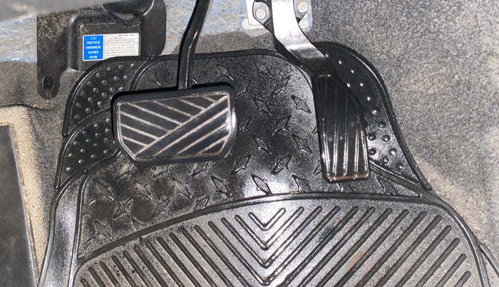 2020 Maruti Vitara Brezza ZXI PLUS AT SHVS, Petrol, Automatic, 38,285 km, Pedals