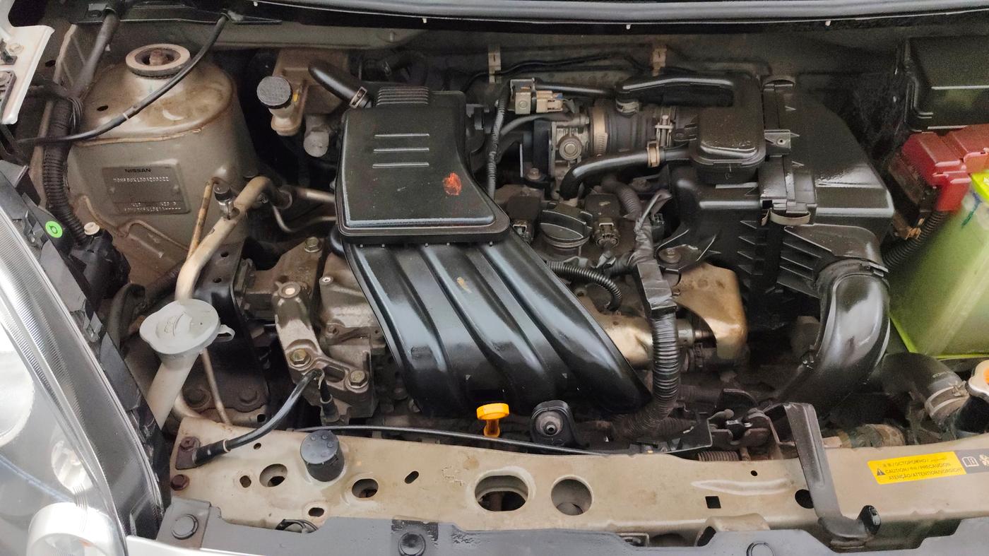 2014 Nissan Micra Active XV, Petrol, Manual, 47,870 km, Engine View - Right