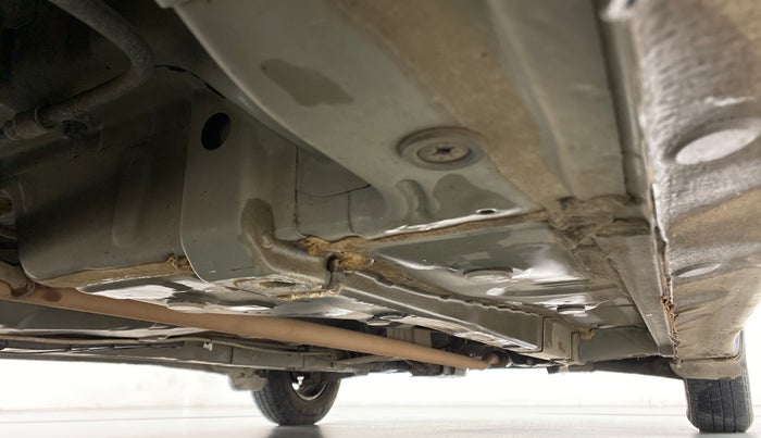 2017 Hyundai Eon ERA PLUS (O), CNG, Manual, 59,319 km, Right Side Underbody