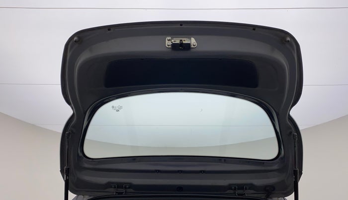 2017 Hyundai Eon ERA PLUS (O), CNG, Manual, 59,319 km, Boot Door Open