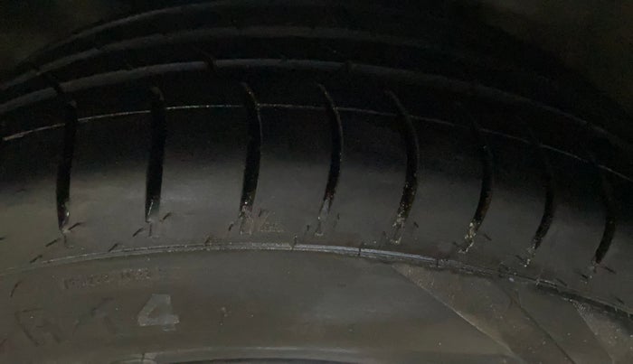 2014 Honda Amaze 1.5L I-DTEC S, Diesel, Manual, 82,876 km, Left Front Tyre Tread