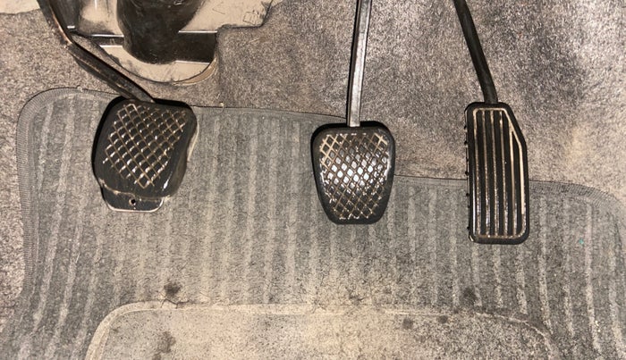 2014 Honda Amaze 1.5L I-DTEC S, Diesel, Manual, 82,876 km, Pedals