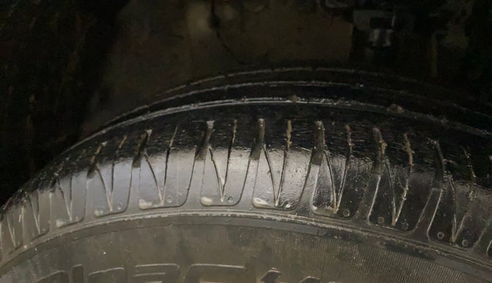 2020 KIA SONET HTK PLUS 1.0 DCT, Petrol, Automatic, 40,443 km, Right Front Tyre Tread