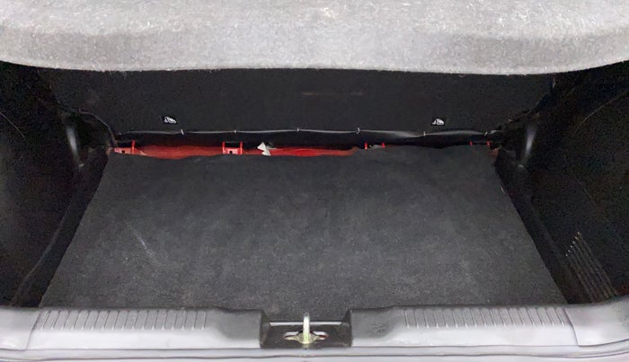 2020 Maruti Swift VXI, Petrol, Manual, 14,610 km, Boot Inside