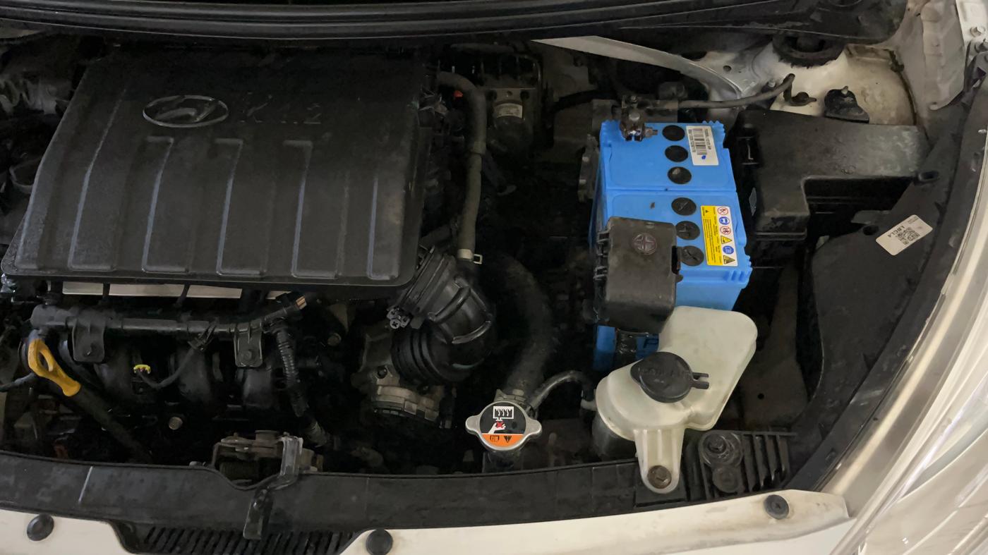 2016 Hyundai Grand i10 ASTA (O) 1.2 KAPPA VTVT, Petrol, Manual, 83,038 km, Engine View - Left