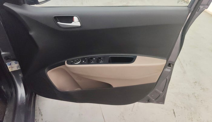 2017 Hyundai Grand i10 ASTA 1.2 KAPPA VTVT, Petrol, Manual, 34,734 km, Driver Side Door Panels Control