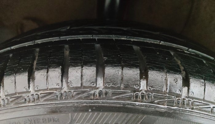 2017 Hyundai Grand i10 ASTA 1.2 KAPPA VTVT, Petrol, Manual, 34,734 km, Right Rear Tyre Tread