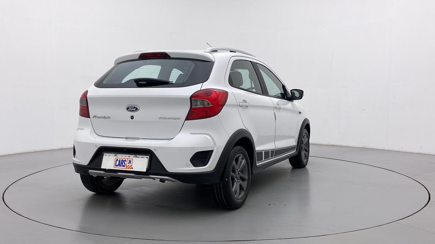 2018 Ford FREESTYLE TITANIUM 1.2 PETROL, Petrol, Manual, 28,708 km, Right Back Diagonal