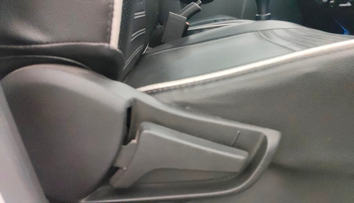 2023 Maruti Alto K10 VXI PLUS, Petrol, Manual, 38,611 km, Driver Side Adjustment Panel