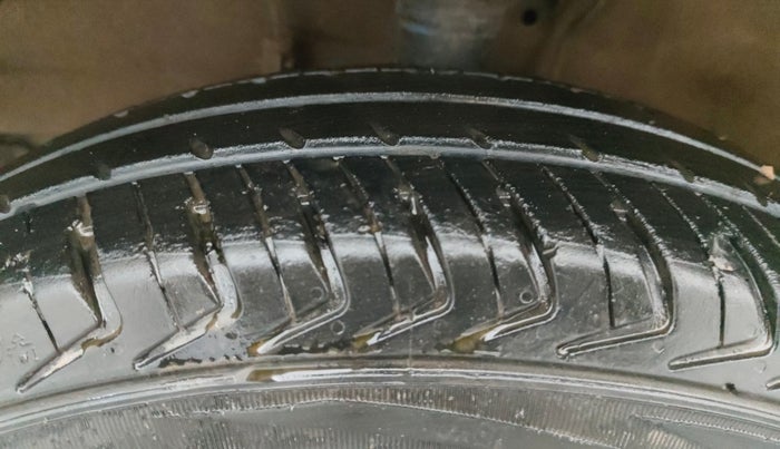 2023 Maruti Alto K10 VXI PLUS, Petrol, Manual, 38,611 km, Left Front Tyre Tread