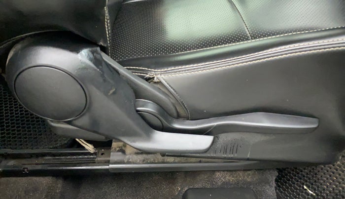 2017 Maruti Baleno ALPHA PETROL 1.2, Petrol, Manual, 86,541 km, Driver Side Adjustment Panel