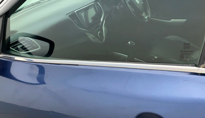 2017 Maruti Baleno ALPHA PETROL 1.2, Petrol, Manual, 86,541 km, Front passenger door - Weather strip has minor damage