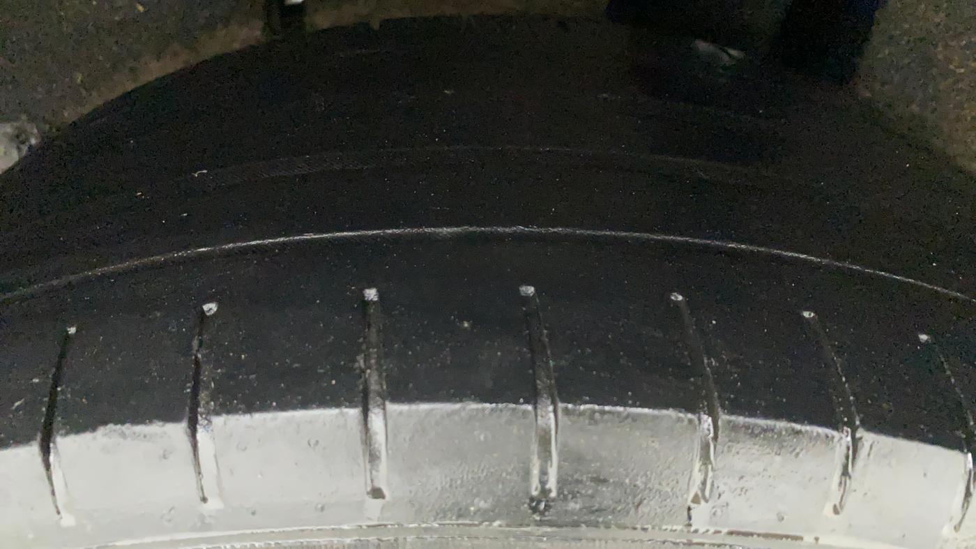 2017 Maruti Baleno ALPHA PETROL 1.2, Petrol, Manual, 86,541 km, Left Rear Tyre Tread