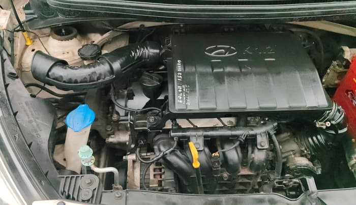 2016 Hyundai Xcent SX 1.2, Petrol, Manual, 73,997 km, Engine View - Right