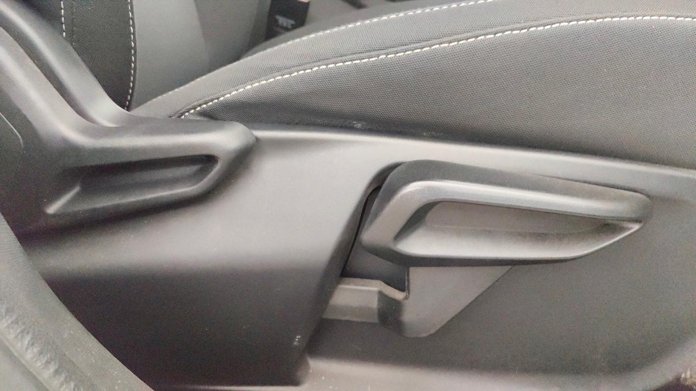 2024 Tata NEXON CREATIVE+ DCA 1.2 PETROL, Petrol, Automatic, 4,498 km, Driver Side Adjustment Panel